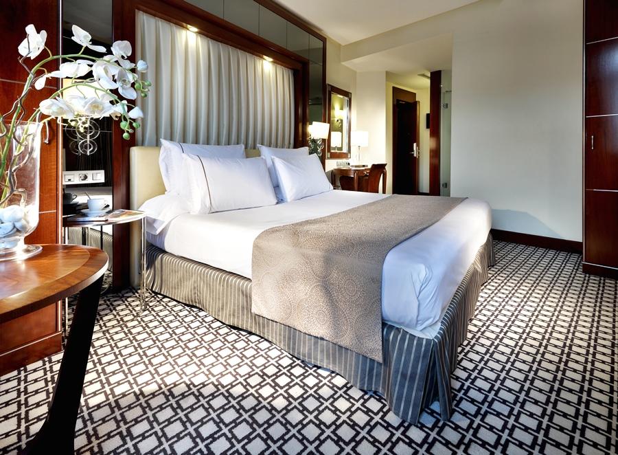 Hotel Eurostars Gran Via Granada Exteriér fotografie A room at the InterContinental Paris Le Grand