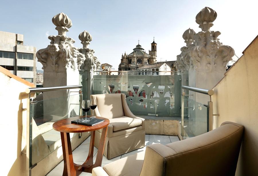 Hotel Eurostars Gran Via Granada Exteriér fotografie The Hotel's rooftop